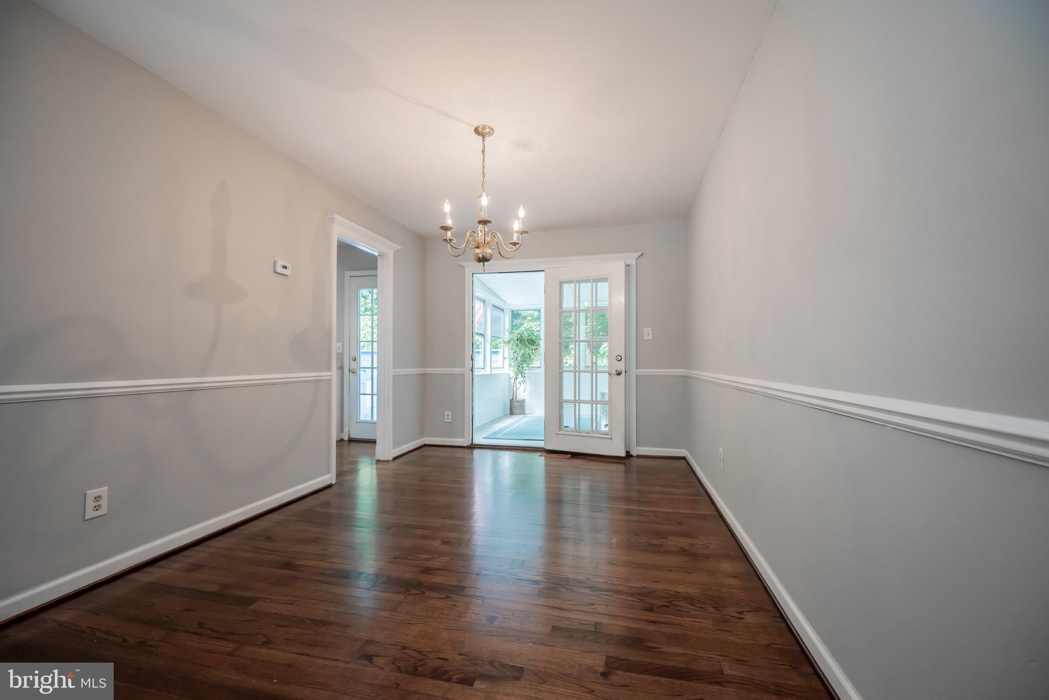 2707 Tonbridge Drive Wilmington, DE 19810 - Photo 17 of 34 Dining Room With Molding