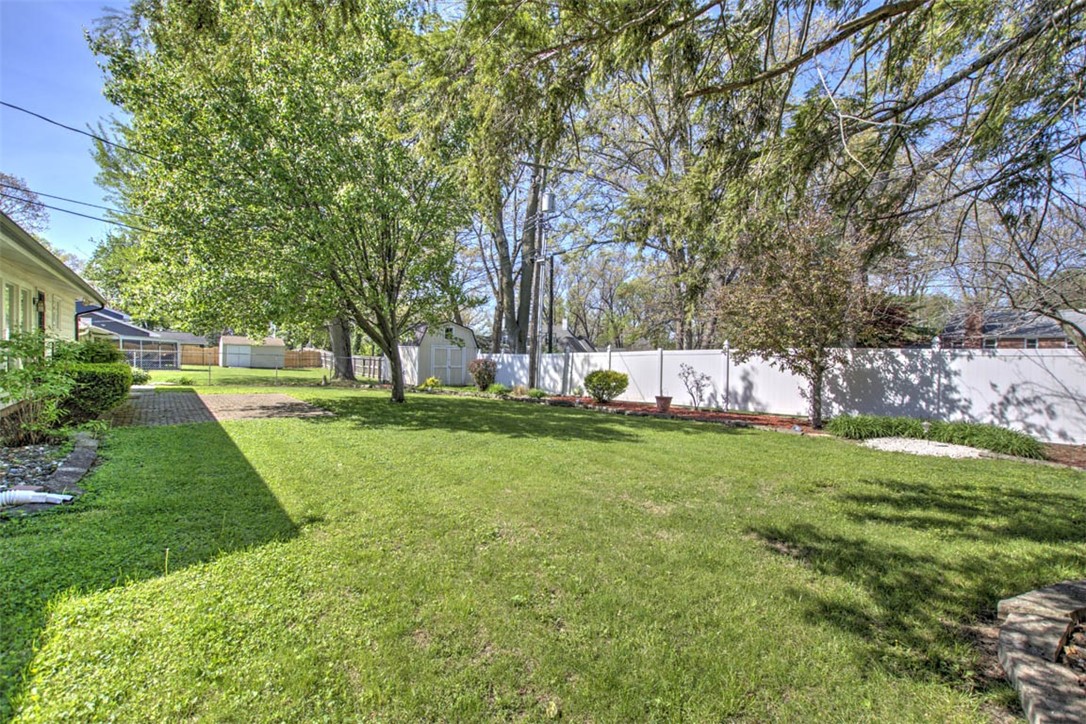 5 Eastmoreland Place Decatur, IL 62521 - Photo 31 of 32