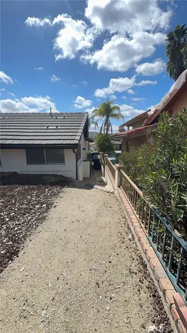 $3,000 | 30085 Big Range Road, Canyon Lake, CA 92587