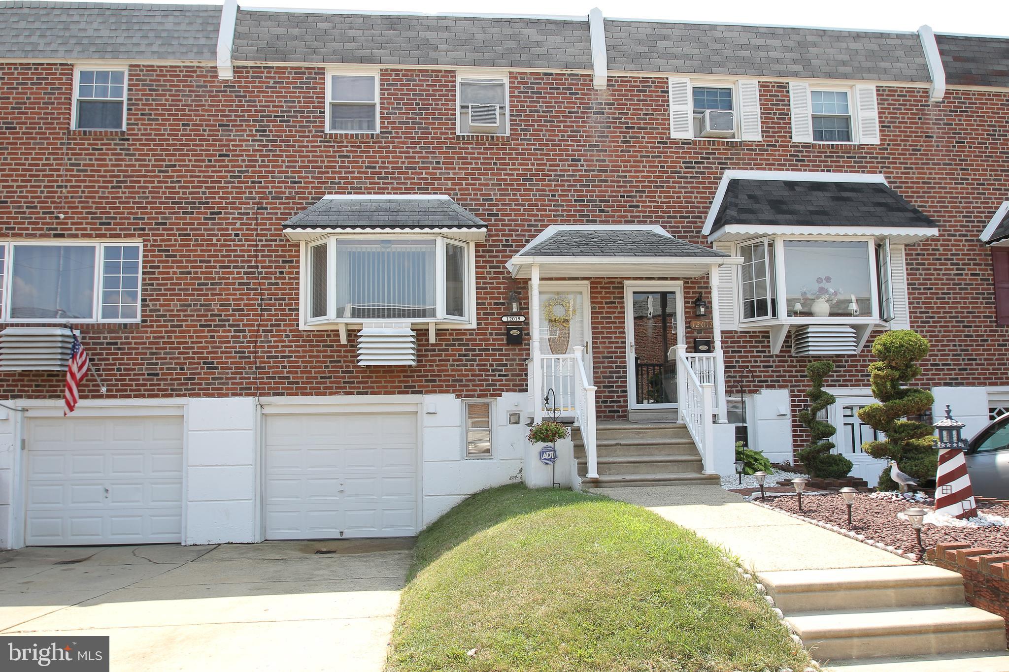 12019 Covert Road Philadelphia, PA 19154 - Photo 1 of 32 Gallery Image 1