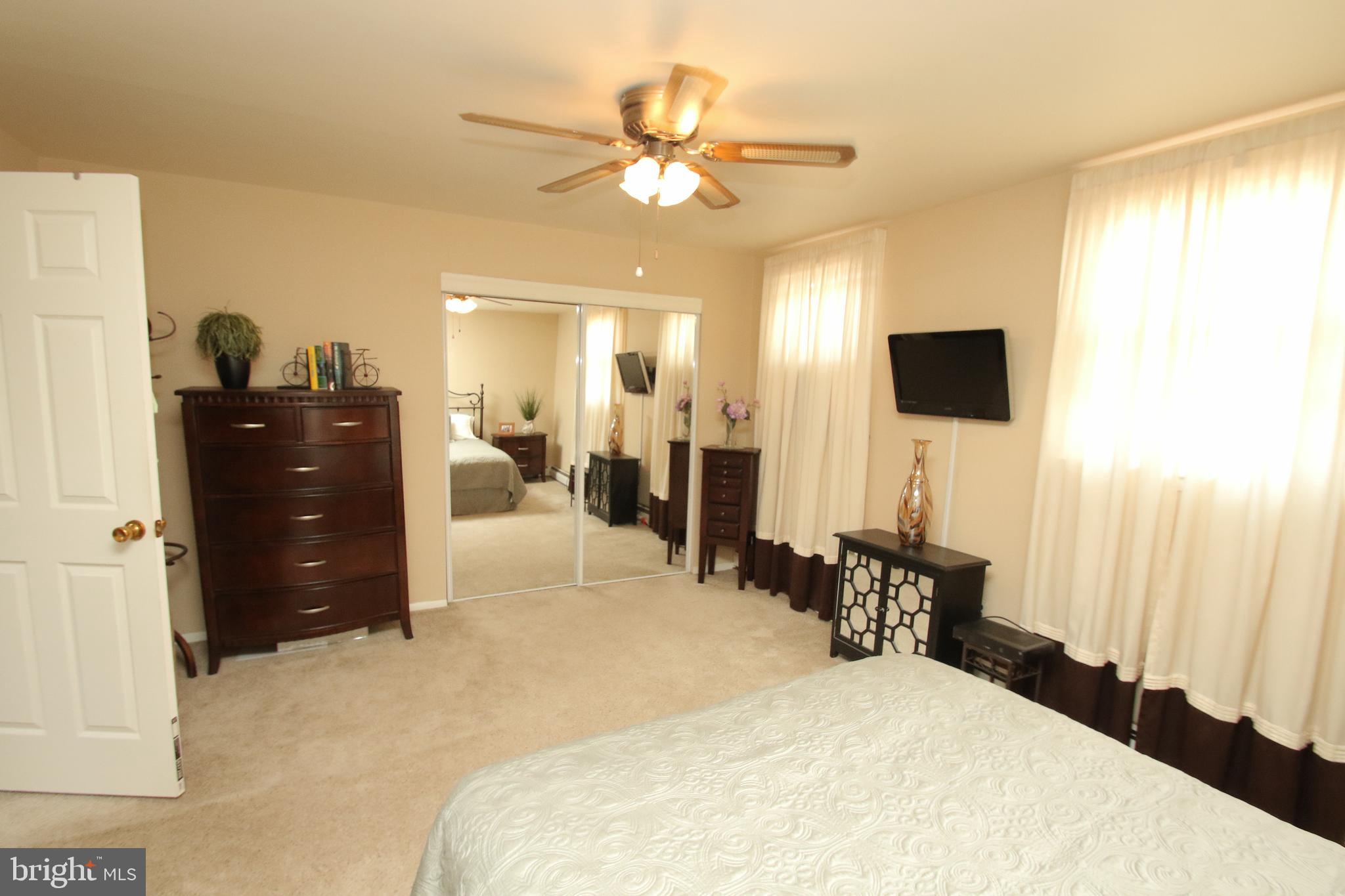 12019 Covert Road Philadelphia, PA 19154 - Photo 23 of 32 Gallery Image 23
