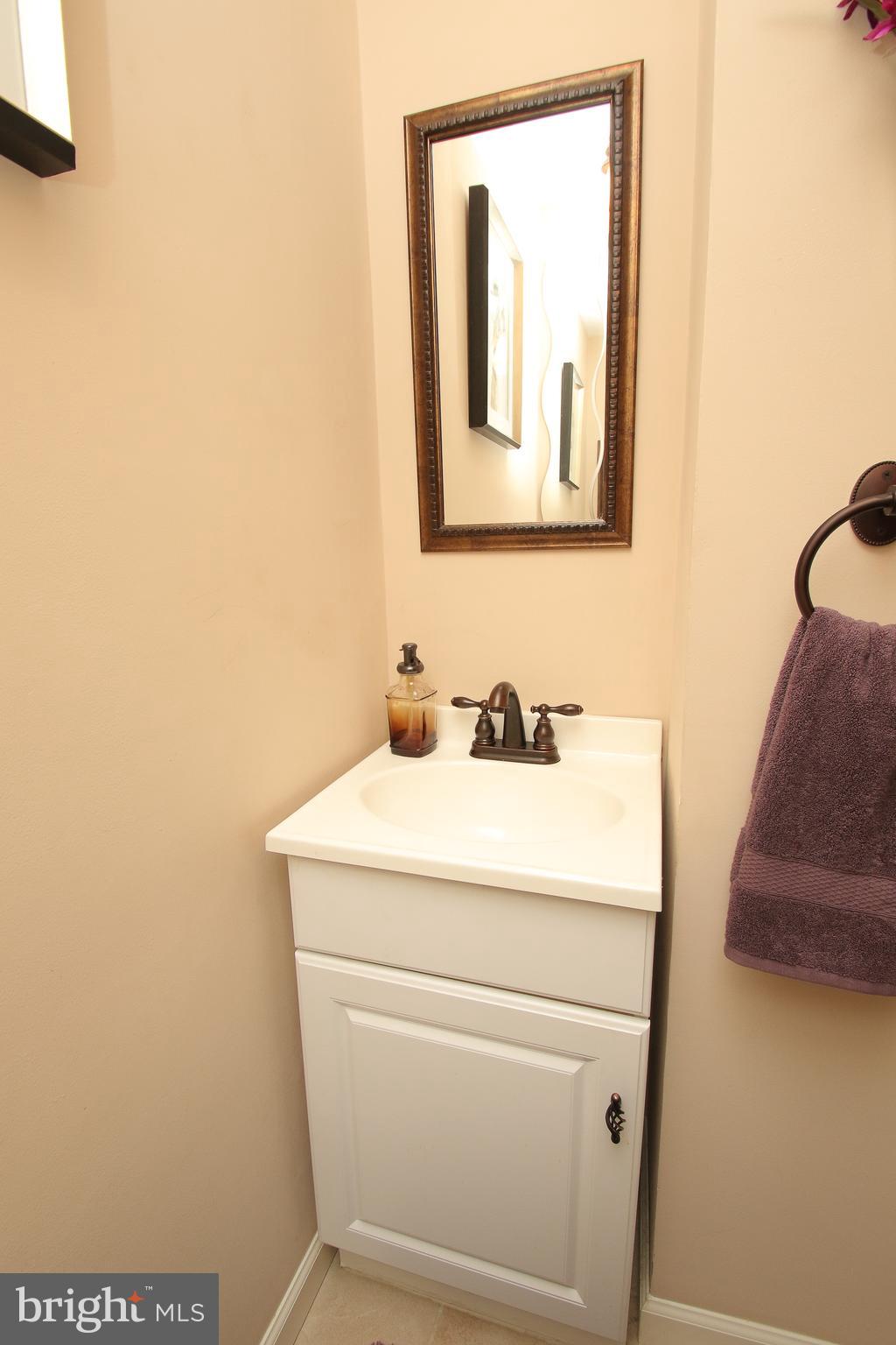 12019 Covert Road Philadelphia, PA 19154 - Photo 9 of 32 Gallery Image 9