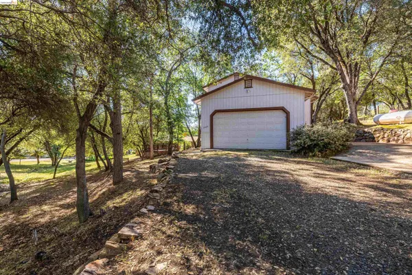 $405,000 | 21882 El Oso Way, Sonora, CA 95370