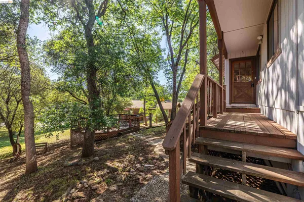 $405,000 | 21882 El Oso Way, Sonora, CA 95370