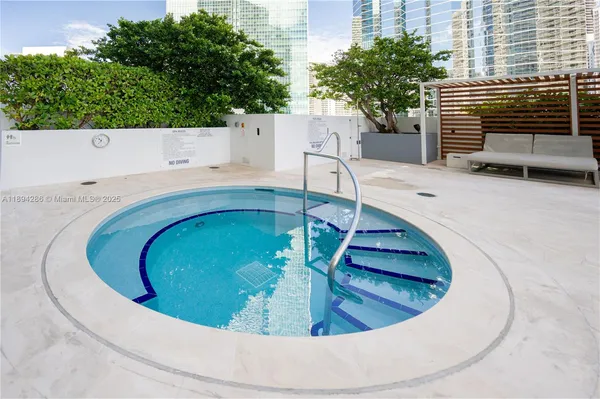 $4,000 | 1300 Brickell Bay Drive, Unit 1601, Miami, FL 33131