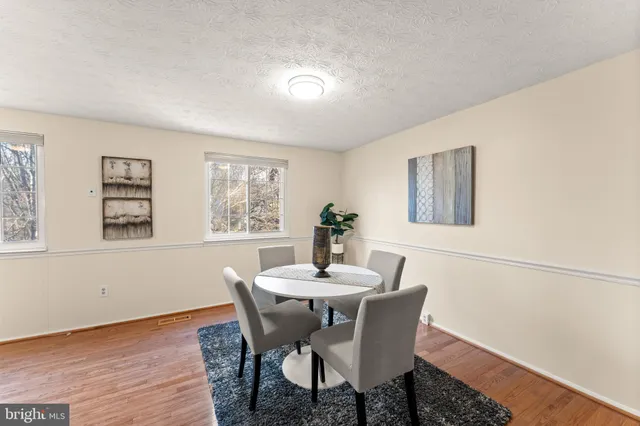 $565,000 | 1616 Barnstead Drive, Reston, VA 20194