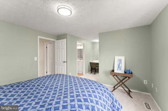 $565,000 | 1616 Barnstead Drive, Reston, VA 20194