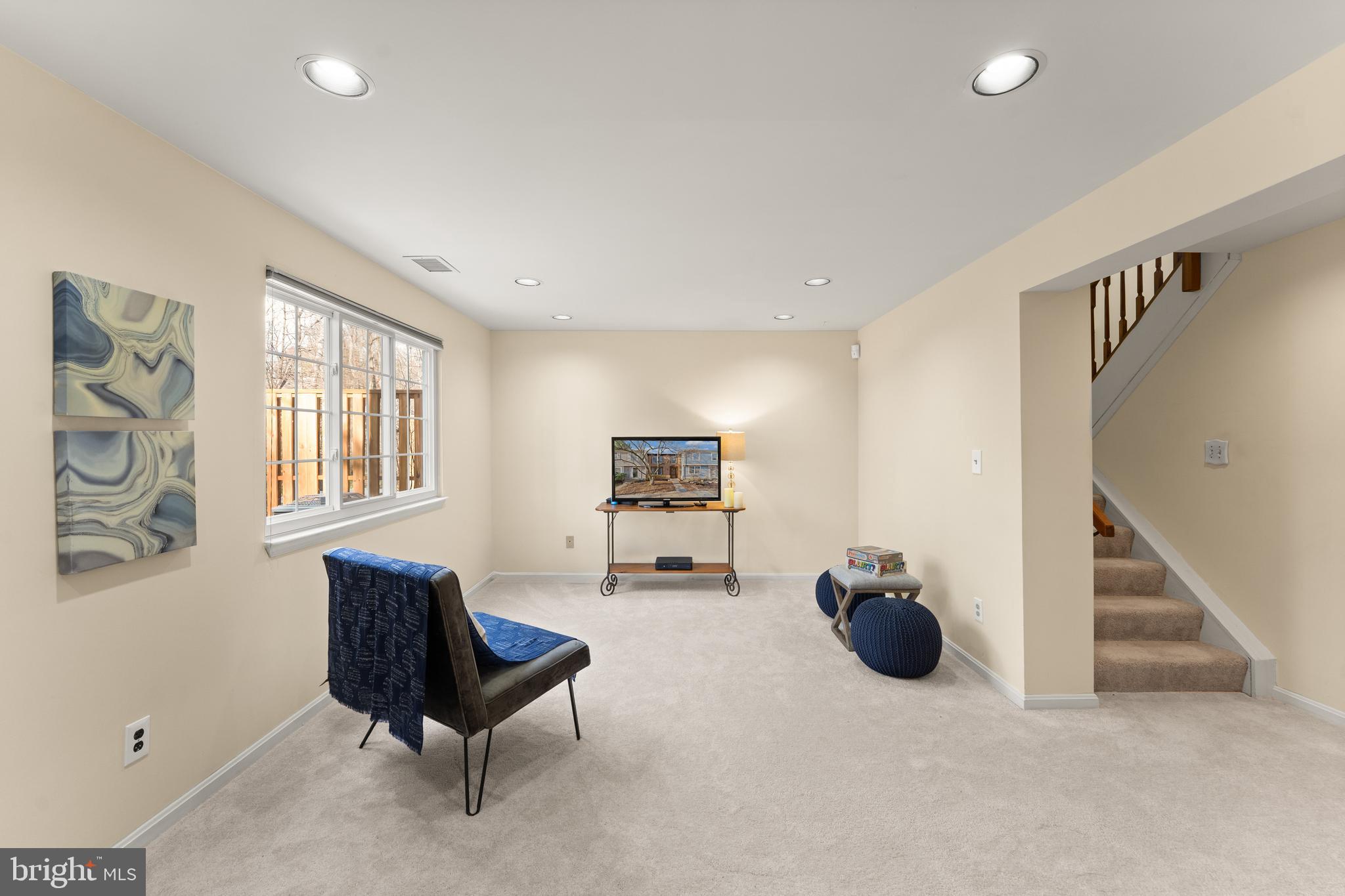 1616 Barnstead Drive Reston, VA 20194 - Photo 39 of 49 a living room with furniture and a window