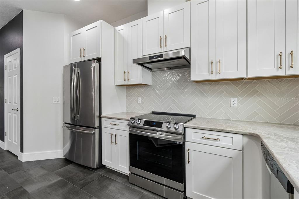 9210 Fox Sparrow Road Tampa, FL 33626 - Photo 15 of 36