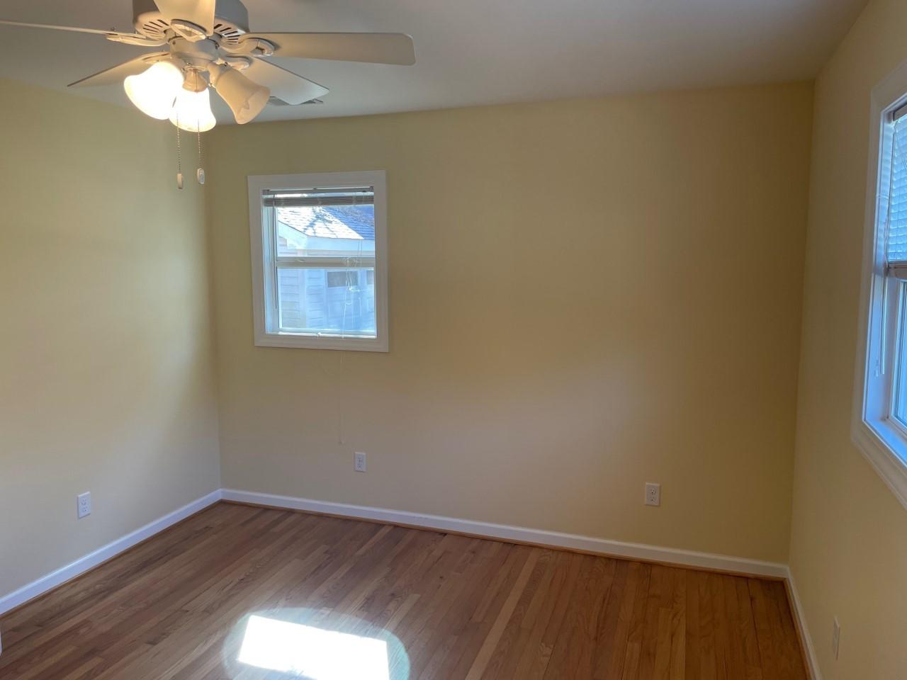 1442 Village Road Charleston, SC 29407 - Photo 21 of 25 Guest Room 1