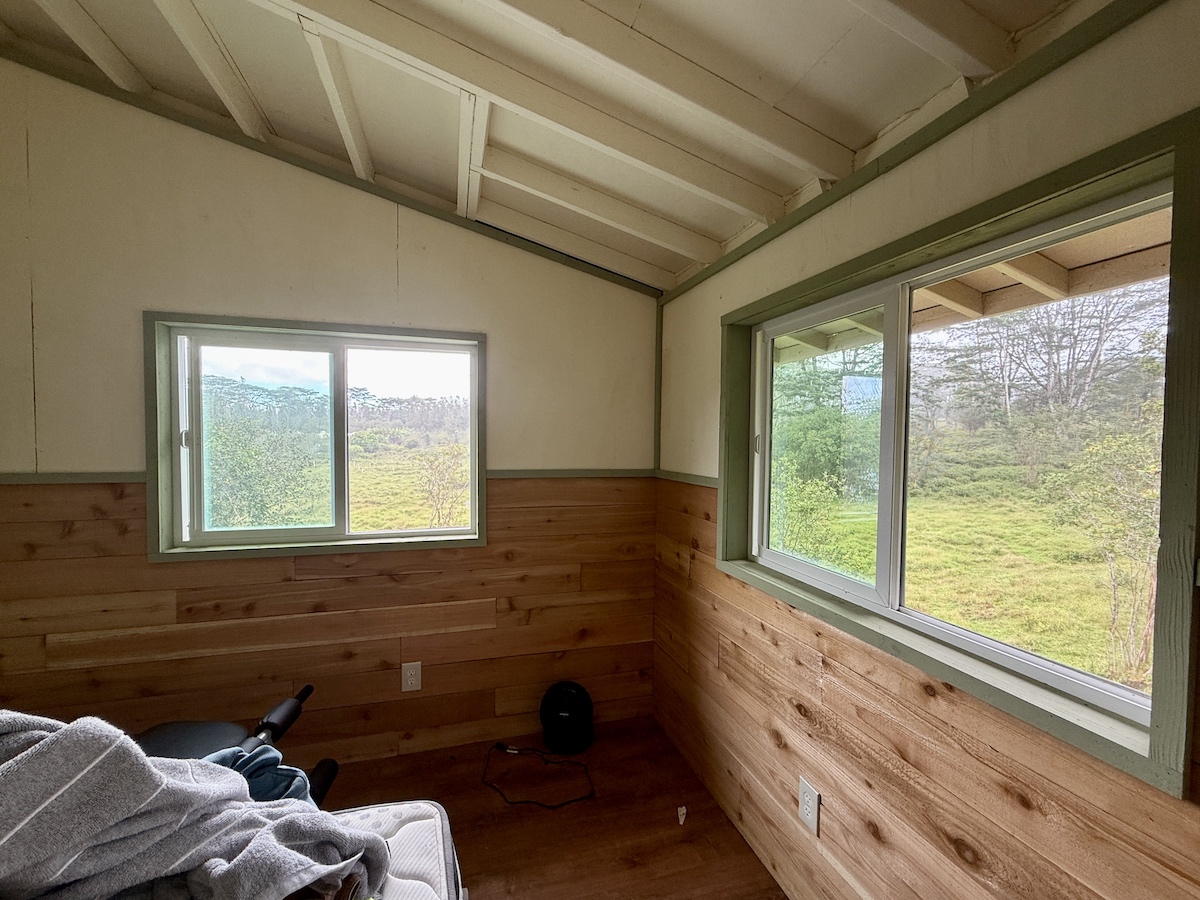 17-3853 Enos Road Mountain View, HI 96760 - Photo 13 of 20 a room with furniture and a window