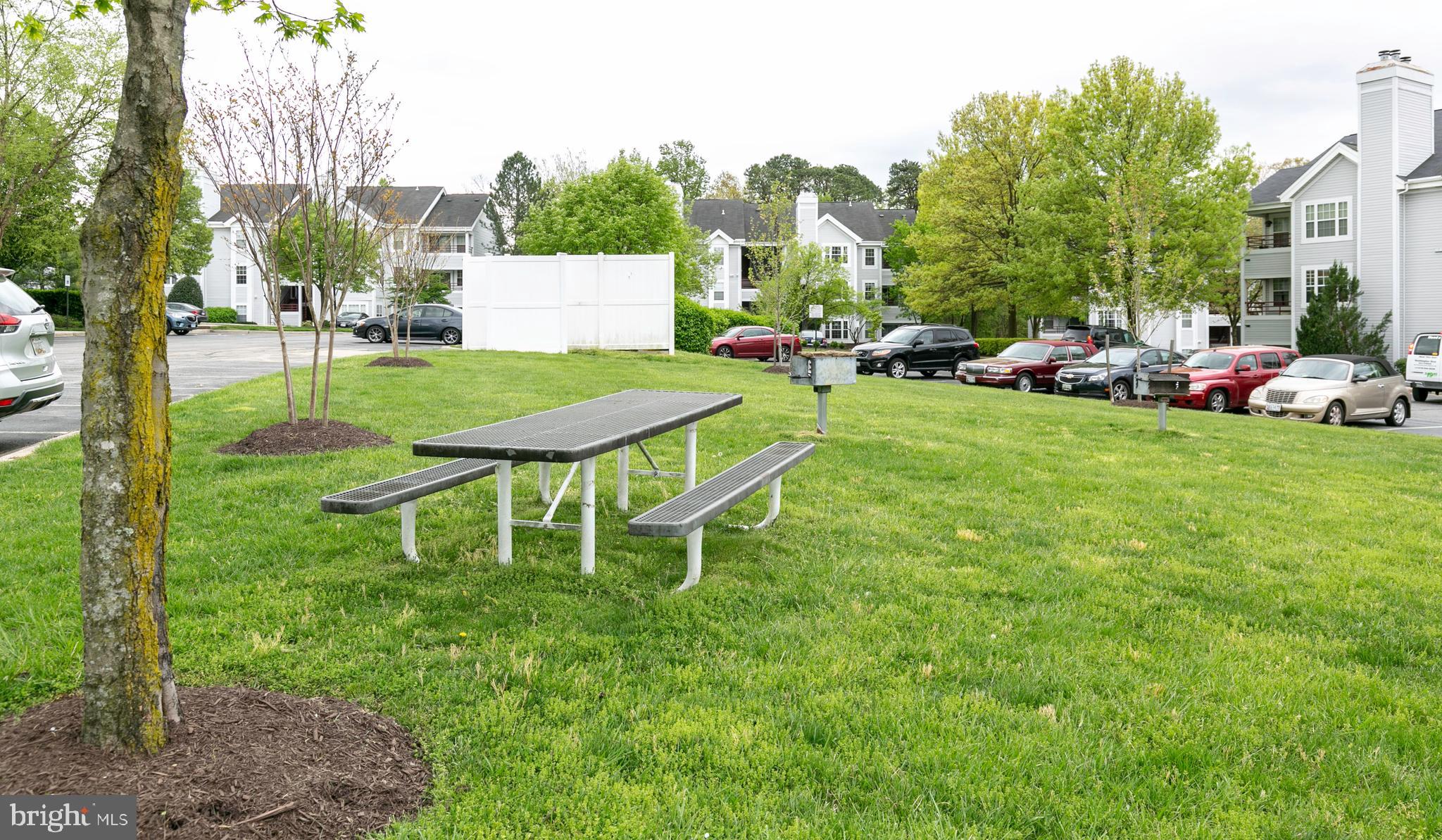 600 Resty Lane, Unit 303 Odenton, MD 21113 - Photo 27 of 27 Community Picnic Area
