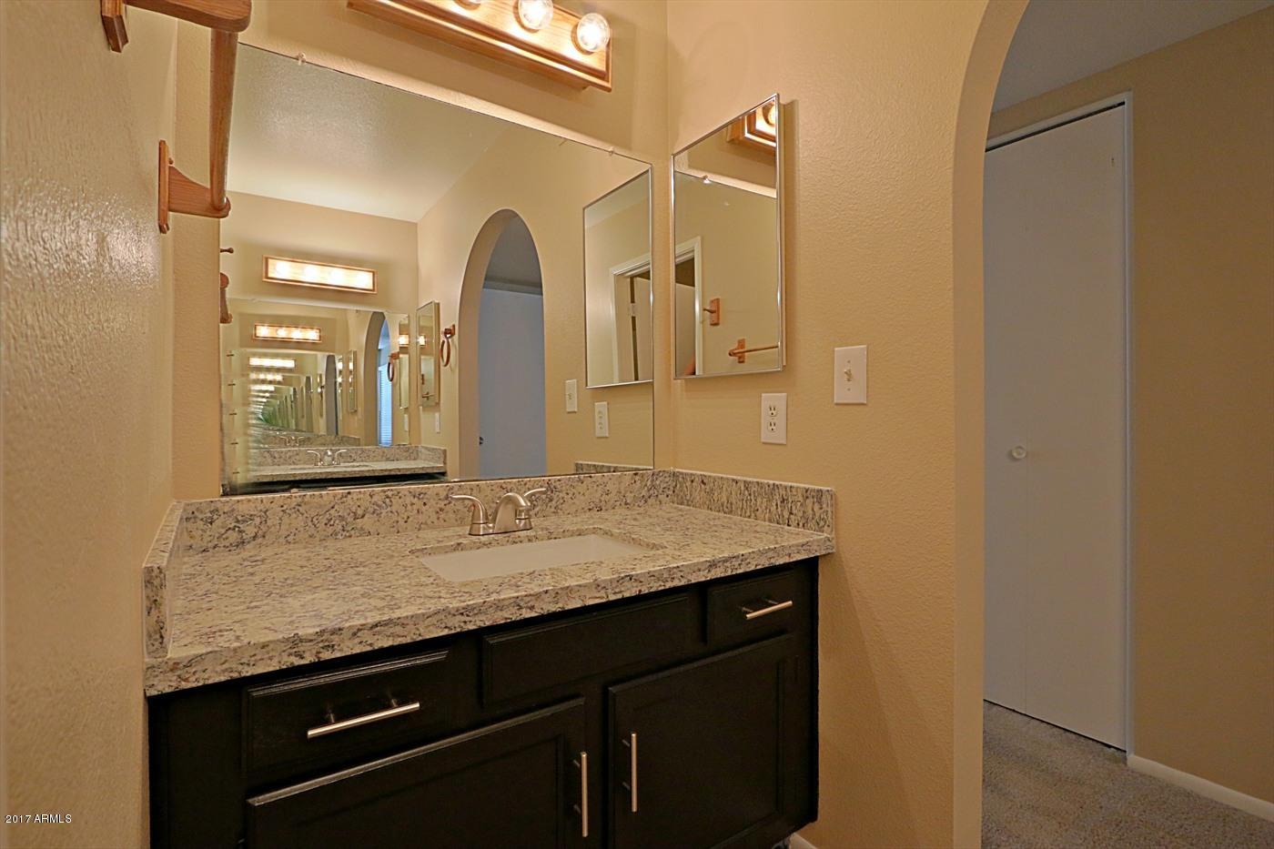 1055 North Recker Road, Unit 1256 Mesa, AZ 85205 - Photo 23 of 36 Master Bath 2