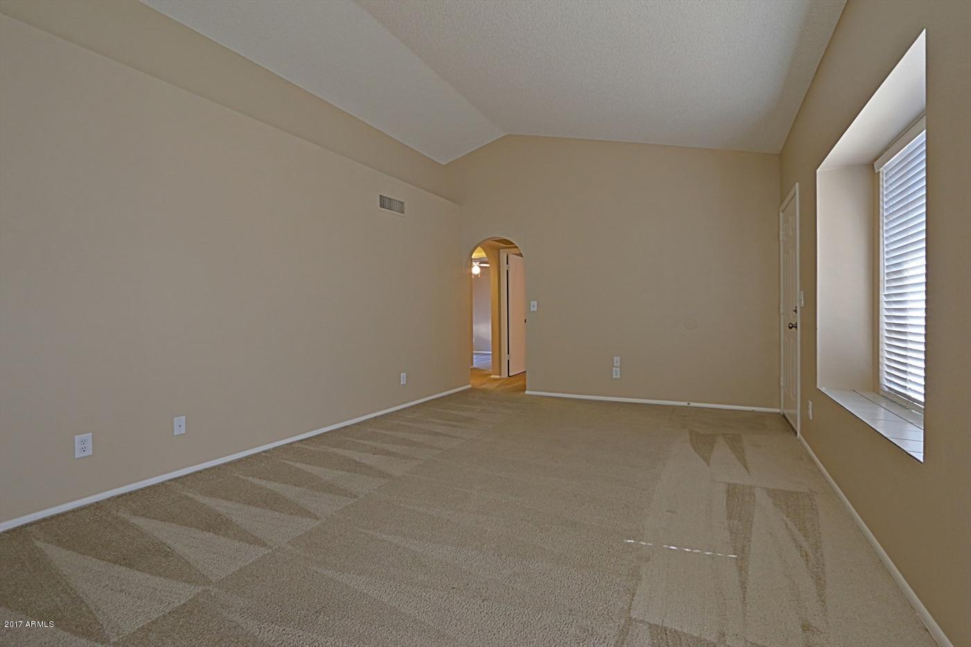 1055 North Recker Road, Unit 1256 Mesa, AZ 85205 - Photo 6 of 36 Greatroom 2