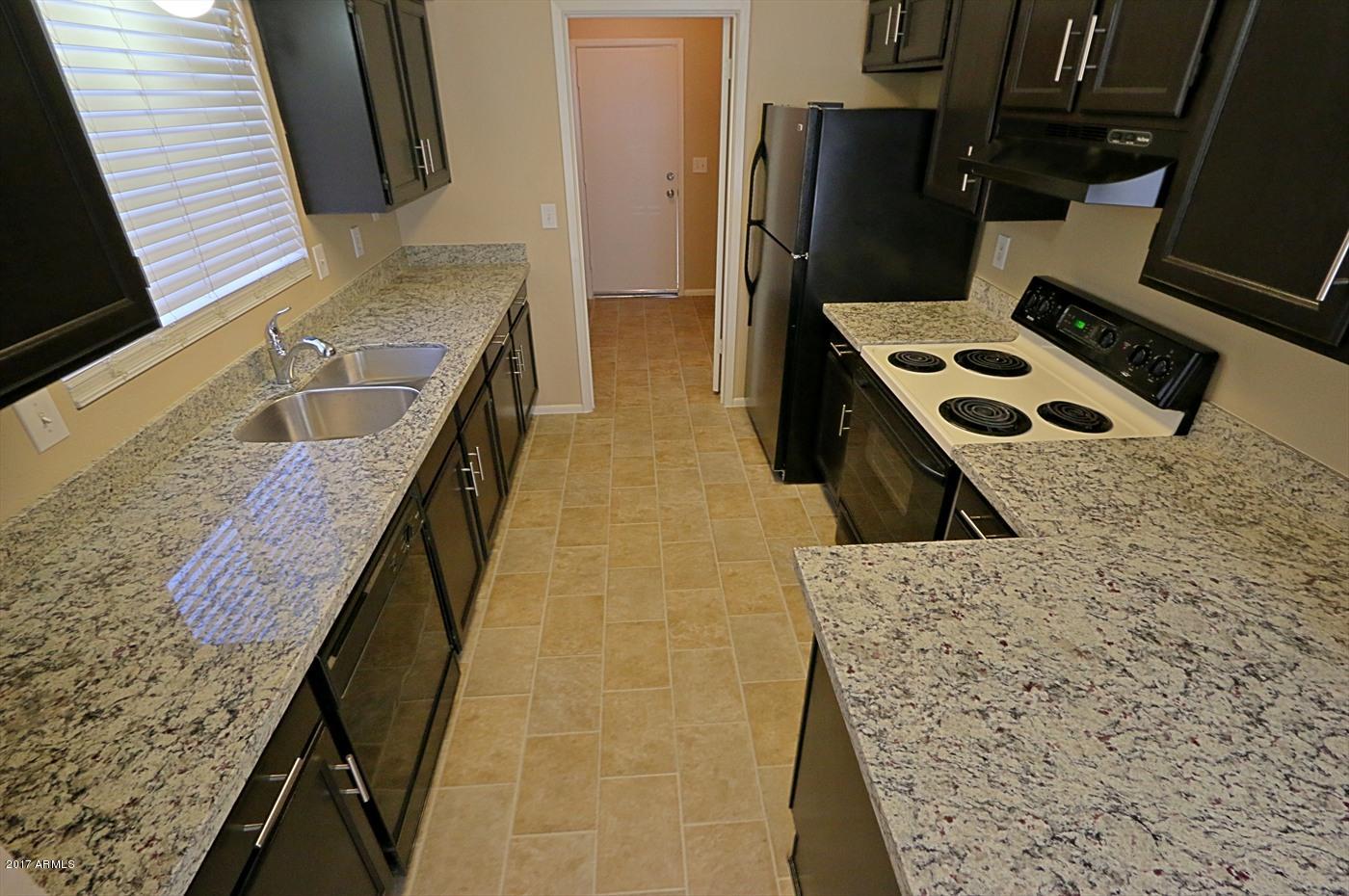 1055 North Recker Road, Unit 1256 Mesa, AZ 85205 - Photo 10 of 36 Kitchen 2