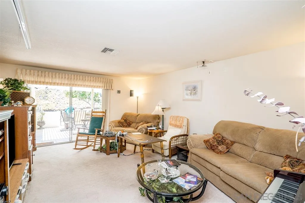 12149 Callado Road San Diego, CA 92128 - Photo 8 of 19 Gallery Image 8