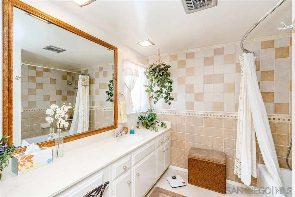 12149 Callado Road San Diego, CA 92128 - Photo 10 of 19 Gallery Image 10