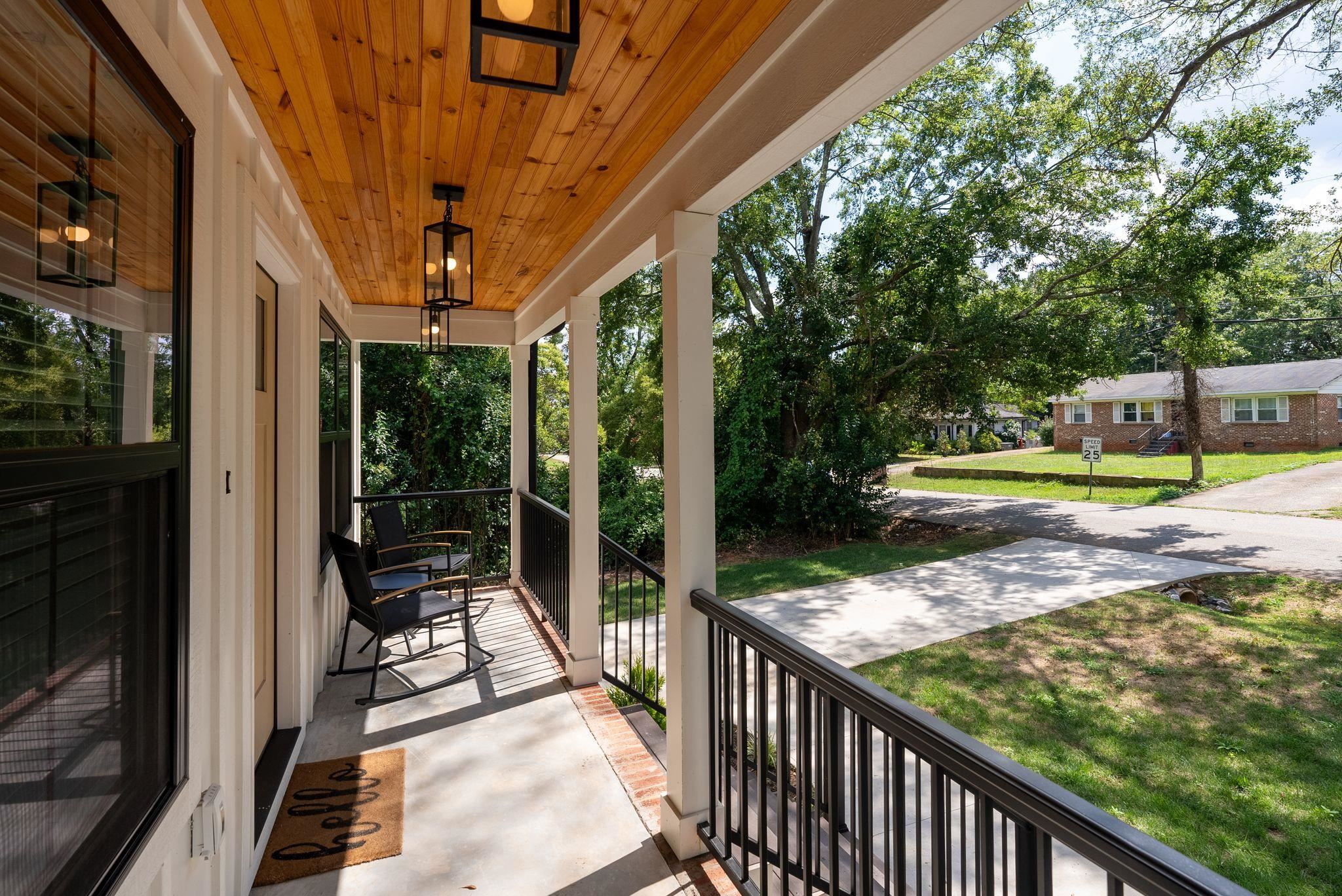 29 Collinson Road Greenville, SC 29605 - Photo 38 of 49 Gallery Image 38