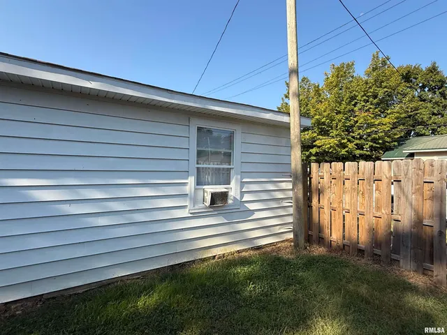 $99,900 | 1100 Catherine Street, Metropolis, IL 62960