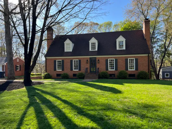 $649,000 | 3925 Winding Way Road Southwest, Roanoke, VA 24015