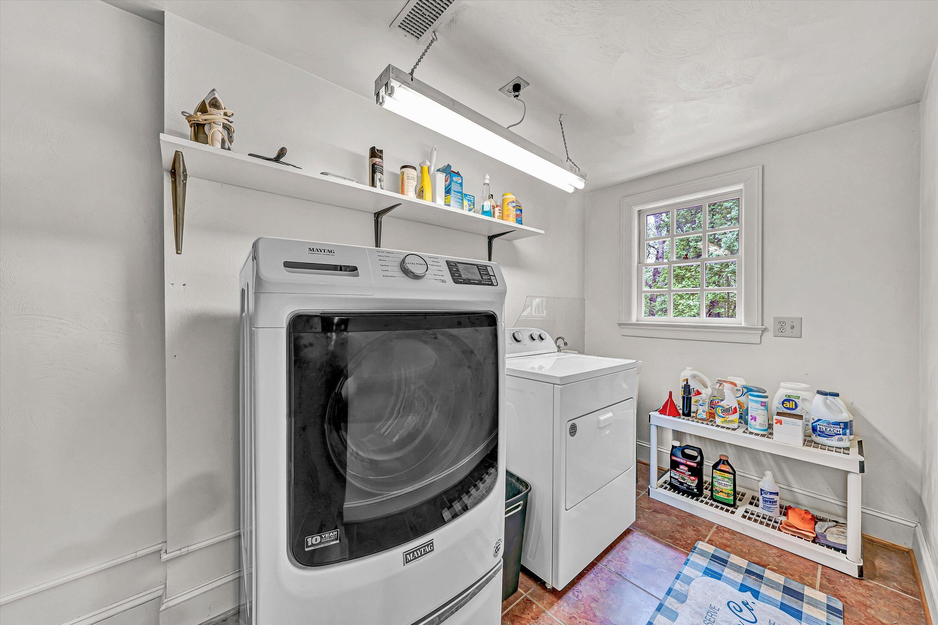 3925 Winding Way Road Southwest Roanoke, VA 24015 - Photo 44 of 56 43-DSC00118