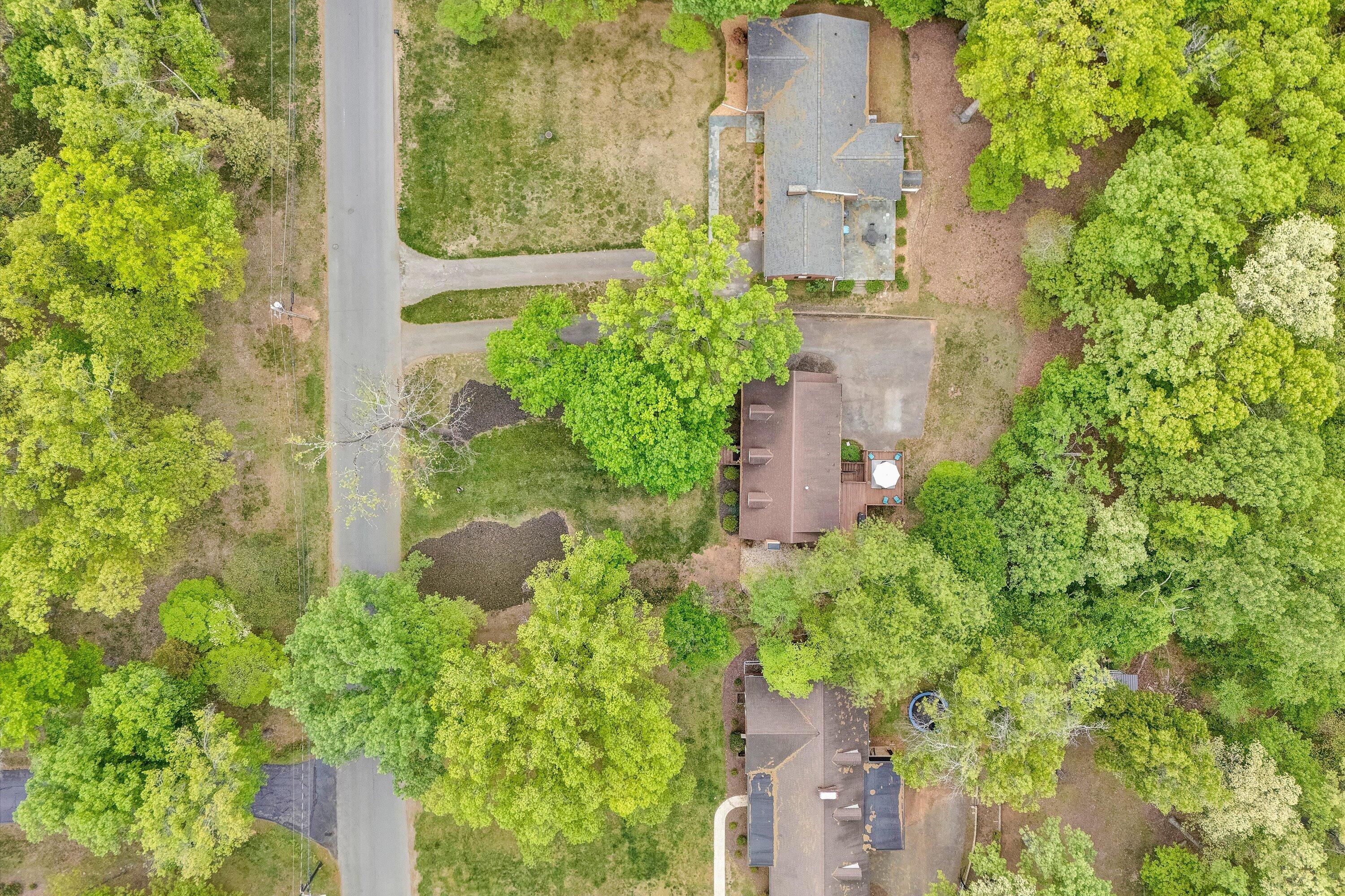 3925 Winding Way Road Southwest Roanoke, VA 24015 - Photo 51 of 56 51-DJI_20260420114332_0010