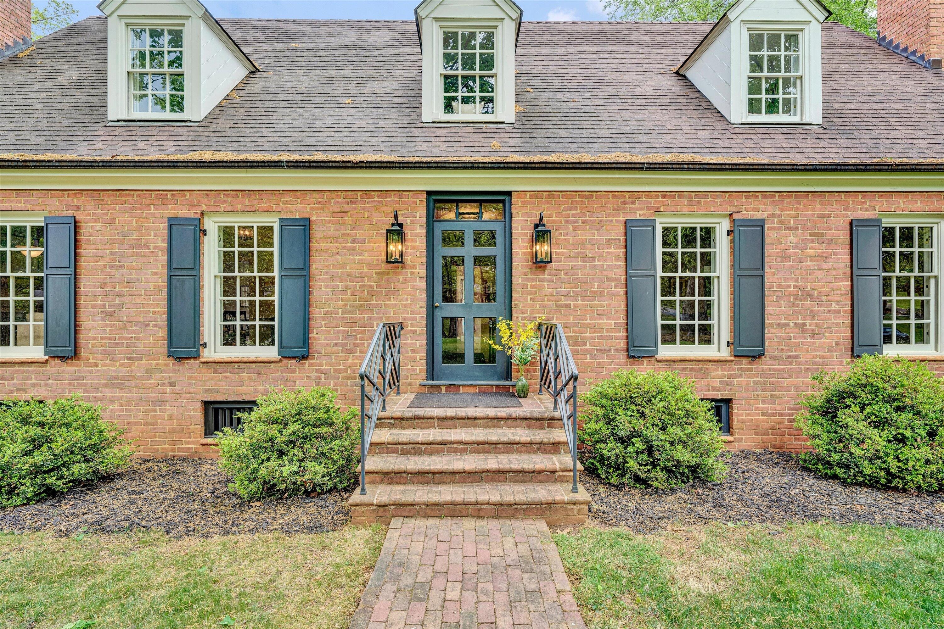 3925 Winding Way Road Southwest Roanoke, VA 24015 - Photo 6 of 56 05-DSC00124