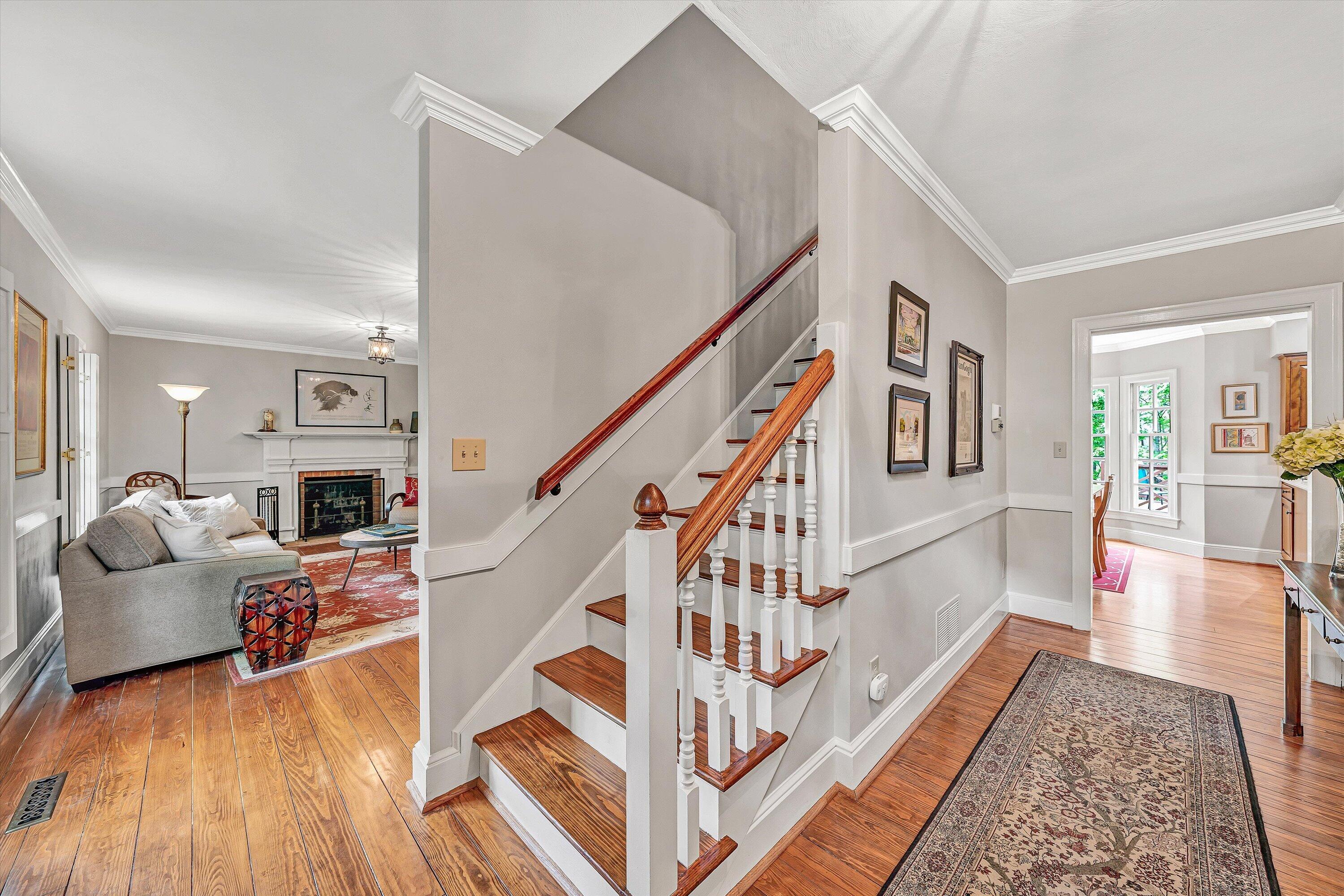3925 Winding Way Road Southwest Roanoke, VA 24015 - Photo 8 of 56 07-DSC00004