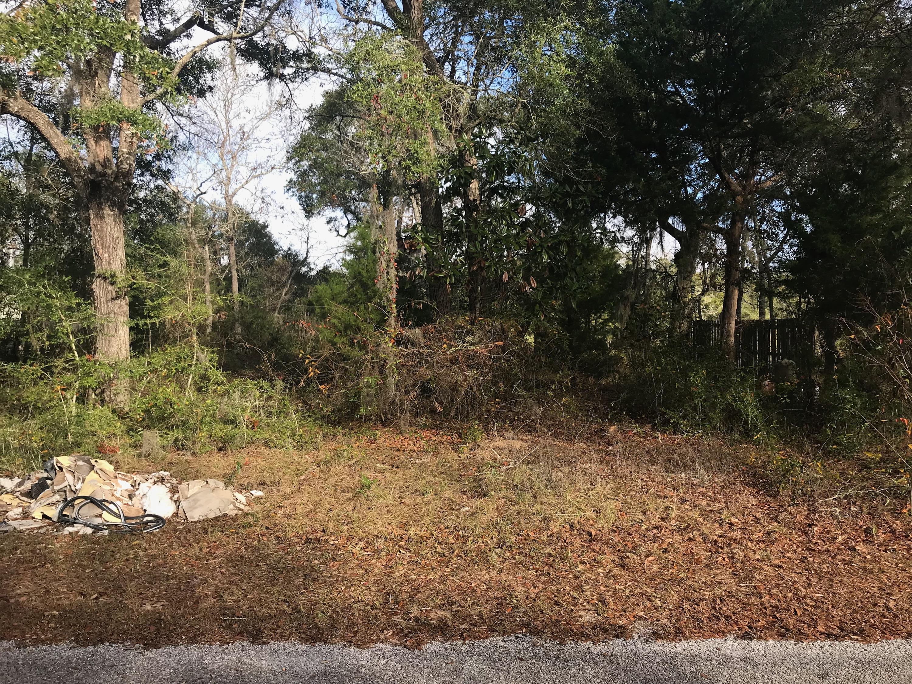 744 Satsuma Road Niceville, FL 32578 - Photo 2 of 6 satsuma pict 2