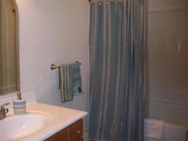 10 Ida Road Worcester, MA 01604 - Photo 17 of 20 Gallery Image 17