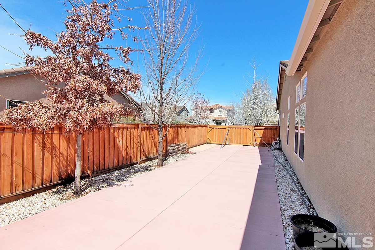 450 Manciano Way Reno, NV 89521 - Photo 34 of 39