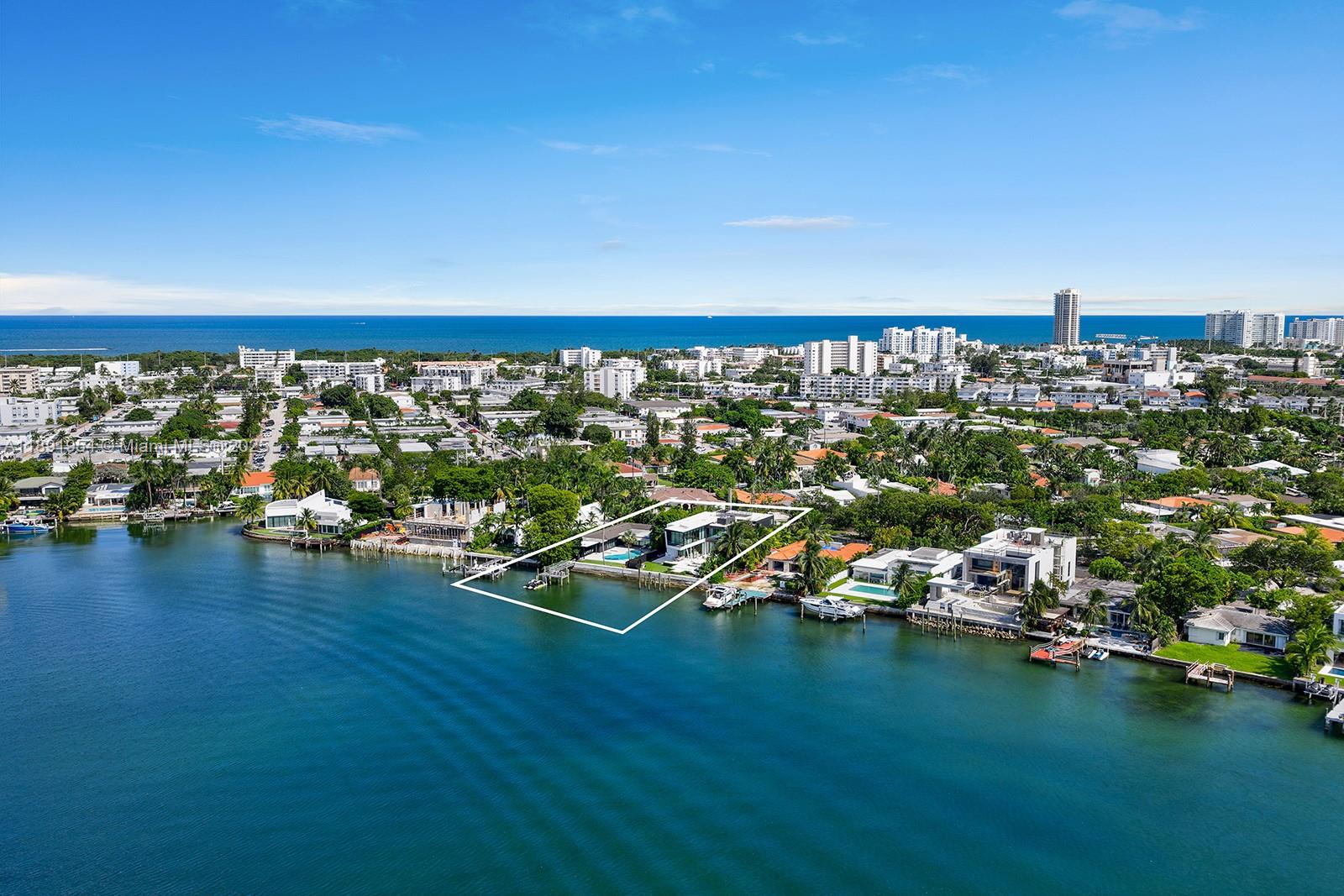 1155-1165 North Biscayne Point Road Miami Beach, FL 33141 - Photo 35 of 35 a view of a city