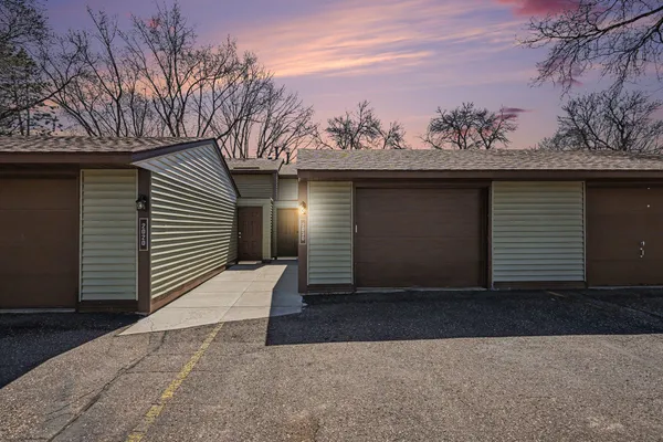 $260,000 | 2030 103rd Avenue Northwest, Coon Rapids, MN 55433