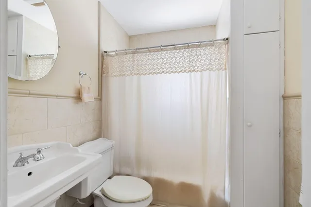 $1,050,000 | 4626 O'Hear Avenue, North Charleston, SC 29405