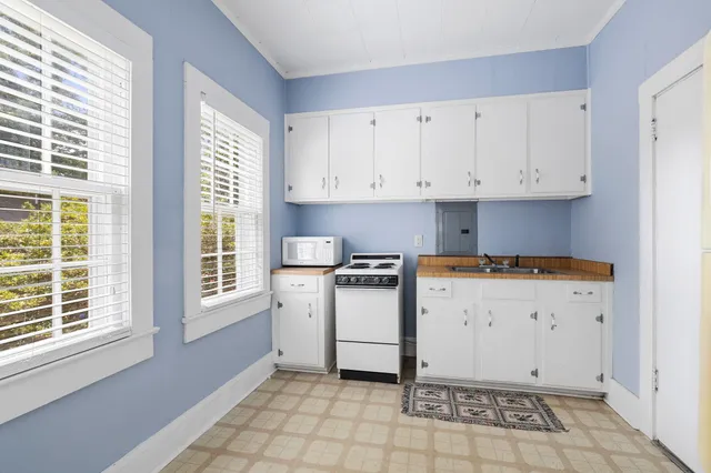 $1,050,000 | 4626 O'Hear Avenue, North Charleston, SC 29405