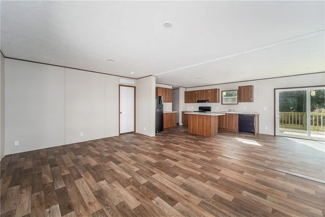 $189,000 | 4561 Buffalo Creek Drive, Nahunta, GA 31553