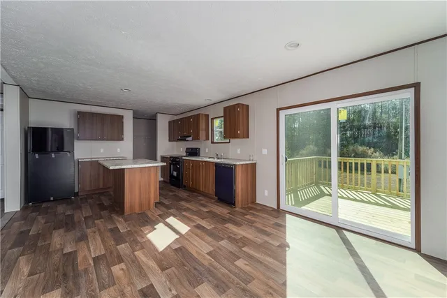 $189,000 | 4561 Buffalo Creek Drive, Nahunta, GA 31553