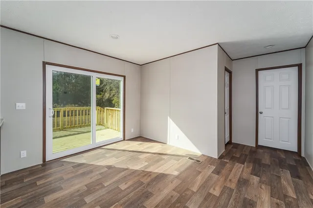 $189,000 | 4561 Buffalo Creek Drive, Nahunta, GA 31553