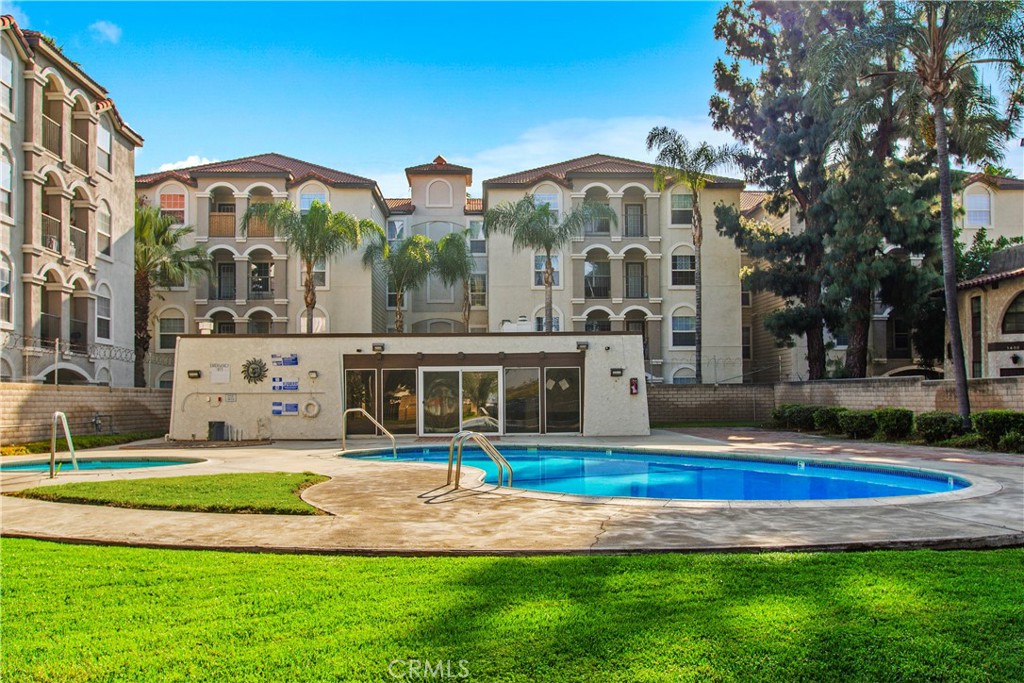 1408 Everton Place Riverside, CA 92507 - Photo 40 of 45 Community Pool