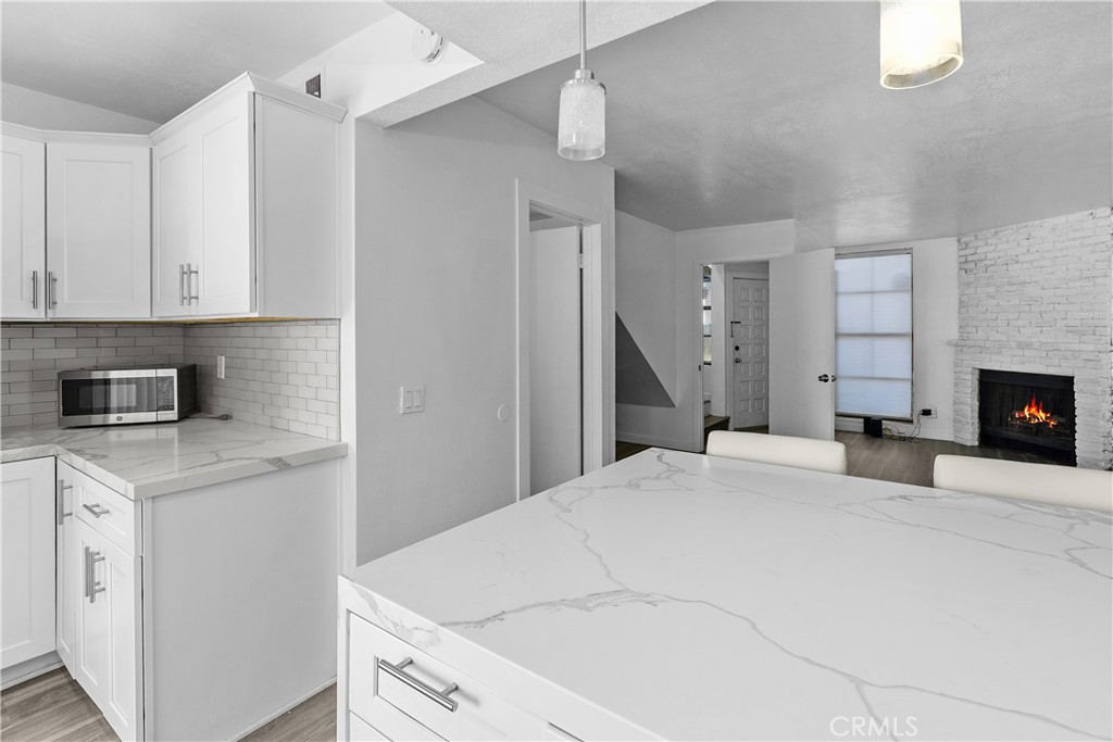 1408 Everton Place Riverside, CA 92507 - Photo 6 of 45 Kitchen