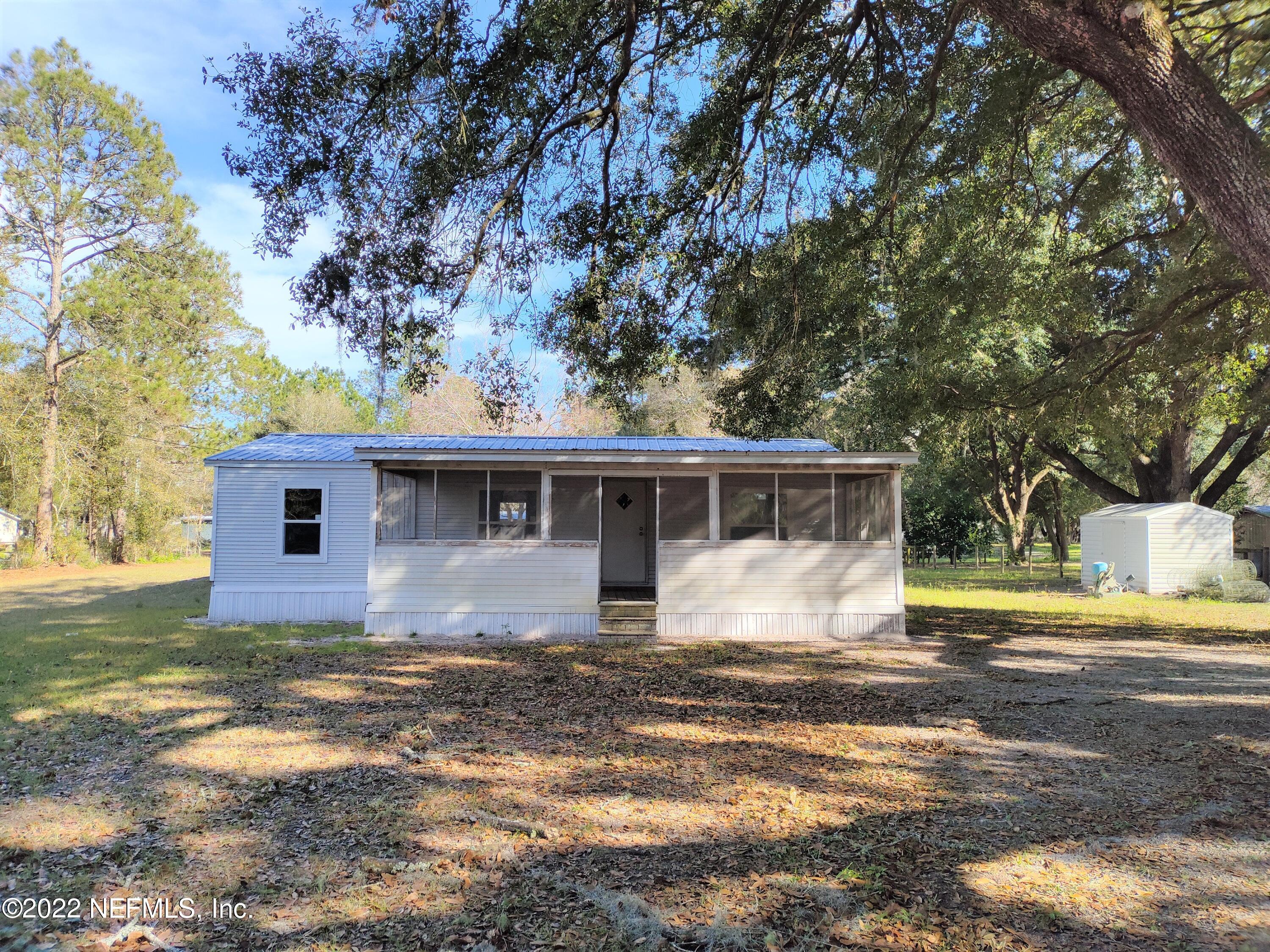 6570 Southwest 105 Street Hampton, FL 32044 - Photo 5 of 29 IMG_20220124_144108 (2)