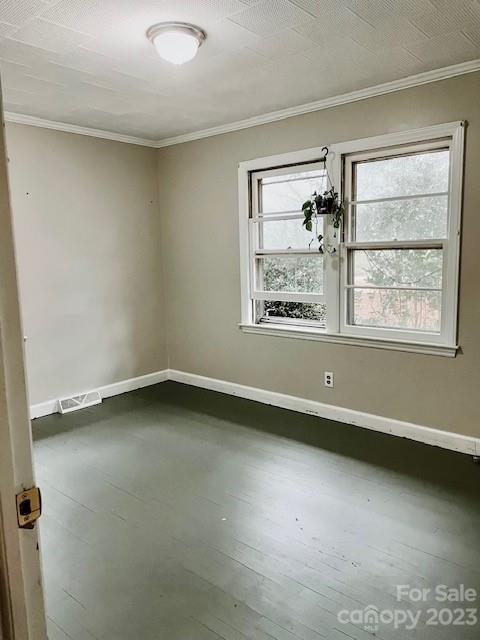 1532 Center Road Chester, SC 29706 - Photo 24 of 40 an empty room with a window