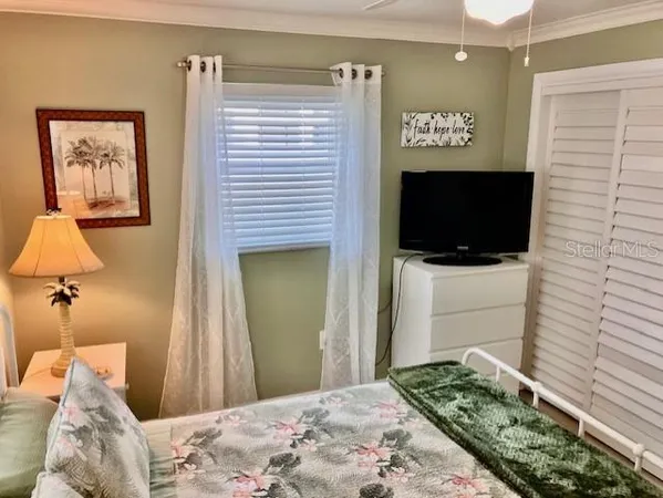 $3,150 | 121 14th Avenue North, Indian Rocks Beach, FL 33785