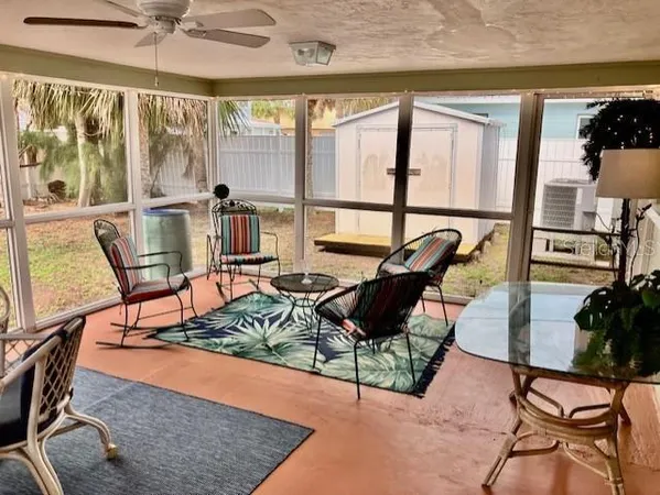 $3,150 | 121 14th Avenue North, Indian Rocks Beach, FL 33785