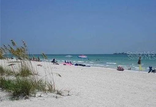 $3,150 | 121 14th Avenue North, Indian Rocks Beach, FL 33785