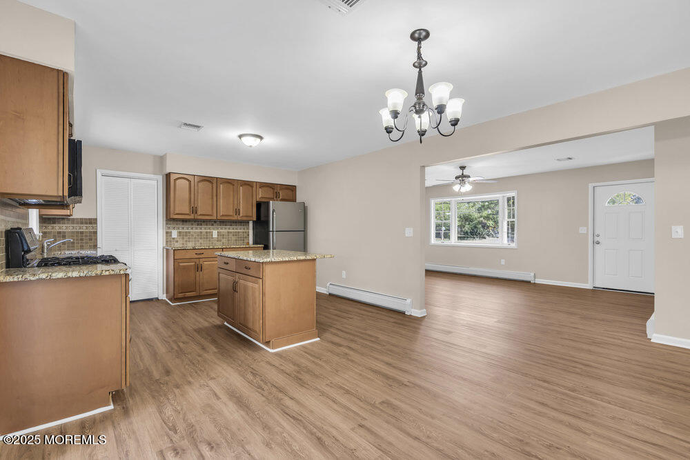 2267 Midway Avenue Toms River, NJ 08757 - Photo 12 of 51 020_dsc04545_865