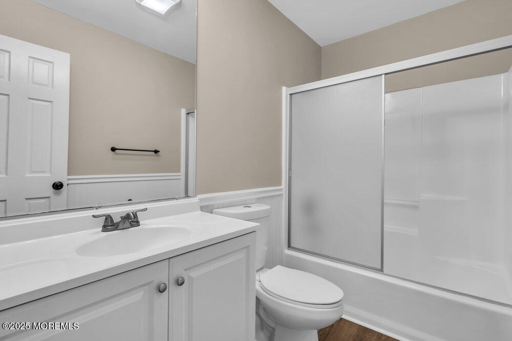 2267 Midway Avenue Toms River, NJ 08757 - Photo 15 of 51 025_dsc04576_578