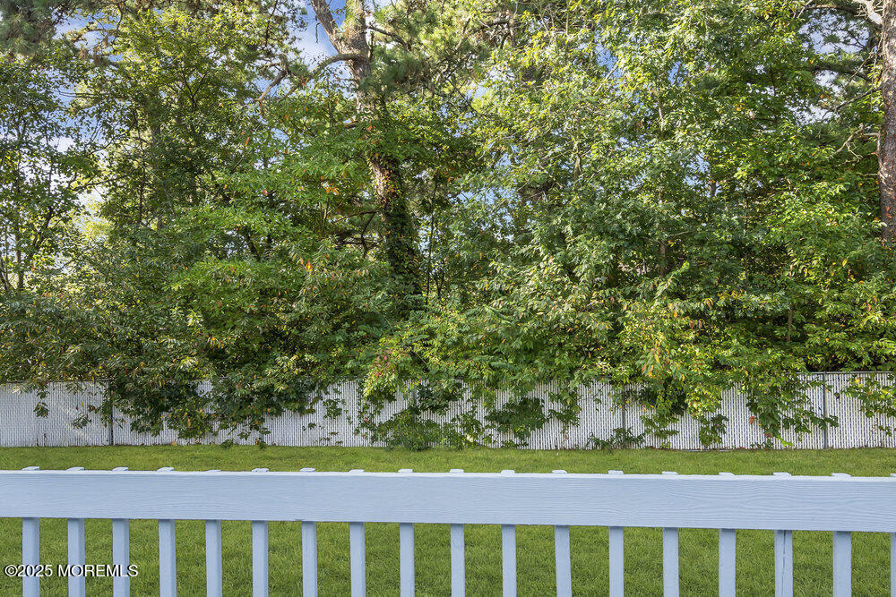 2267 Midway Avenue Toms River, NJ 08757 - Photo 28 of 51 038_dsc04470-1_432