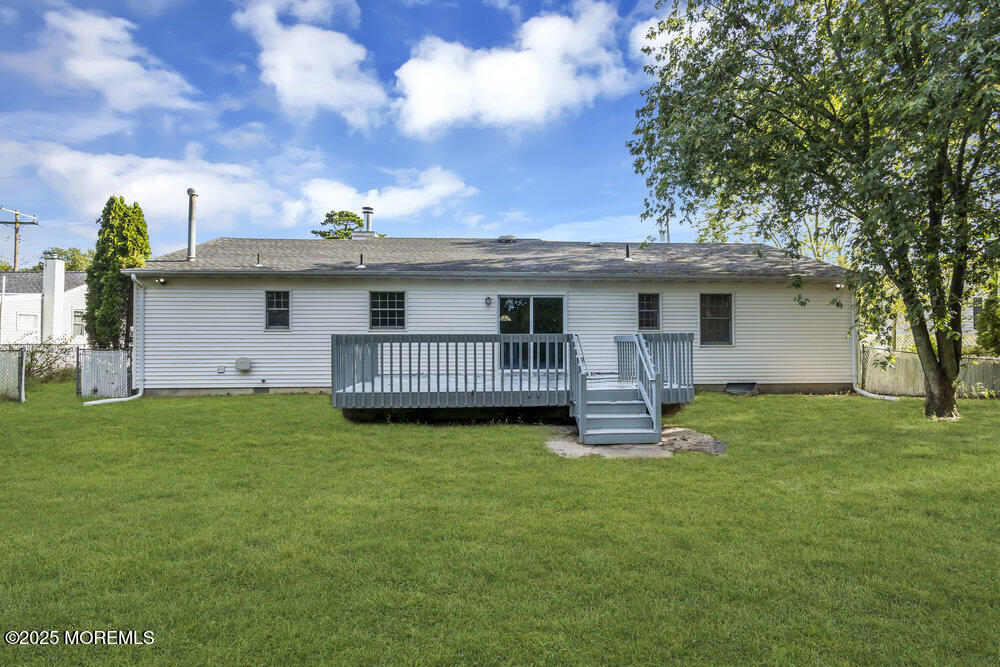 2267 Midway Avenue Toms River, NJ 08757 - Photo 32 of 51 042_dsc04440-1_196