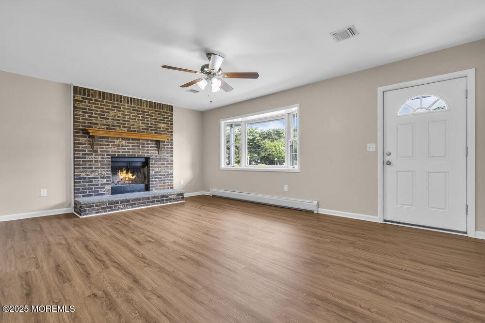 2267 Midway Avenue Toms River, NJ 08757 - Photo 6 of 51 012_dsc04500-1_777